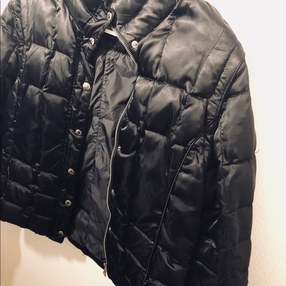 Black puffer jacket/vest